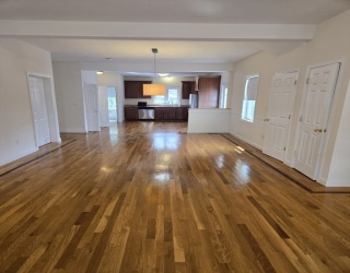 569 Adams, Milton, Massachusetts, 3 Bedrooms Bedrooms, 6 Rooms Rooms,2.5 BathroomsBathrooms,Residential Lease,For Rent,Adams,73509643