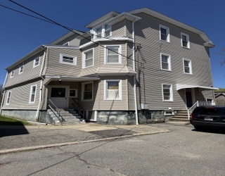 114 Warren St, Fall River, Massachusetts, 1 Bedroom Bedrooms, 3 Rooms Rooms,1 BathroomBathrooms,Residential Lease,For Rent,Warren St,73509654