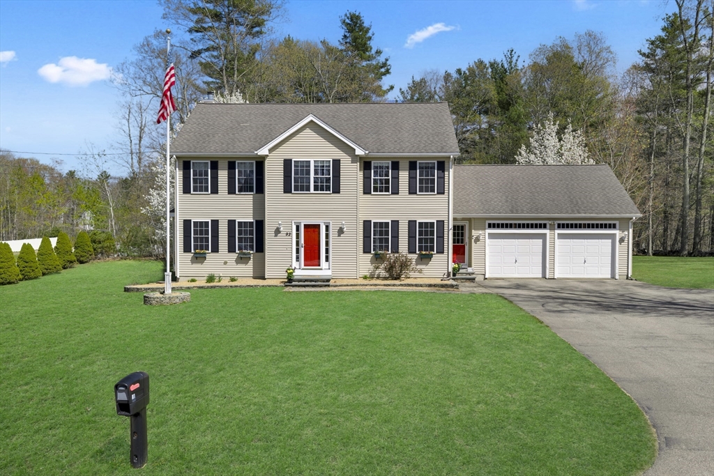 93 Haggerty Rd, Charlton, Massachusetts, 4 Bedrooms Bedrooms, 8 Rooms Rooms,2.5 BathroomsBathrooms,Residential,For Sale,Haggerty Rd,73509809