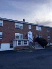 623 Cummins Hwy, Boston, Massachusetts, 2 Bedrooms Bedrooms, 4 Rooms Rooms,1 BathroomBathrooms,Residential,For Sale,Cummins Hwy,73509838