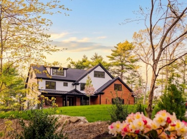 71 Walpole St, Dover, Massachusetts, 5 Bedrooms Bedrooms, 4 Rooms Rooms,7 BathroomsBathrooms,Residential,For Sale,Walpole St,73509870