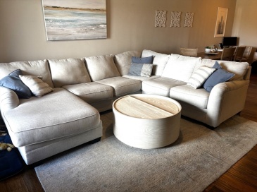 380 West Broadway, Boston, Massachusetts, 2 Bedrooms Bedrooms, 4 Rooms Rooms,2 BathroomsBathrooms,Residential Lease,For Rent,West Broadway,73500550