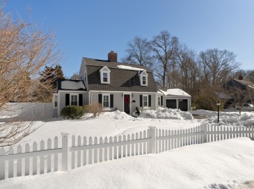 1 Washington Ln, Scituate, Massachusetts, 3 Bedrooms Bedrooms, 7 Rooms Rooms,3 BathroomsBathrooms,Residential,For Sale,Washington Ln,73479904