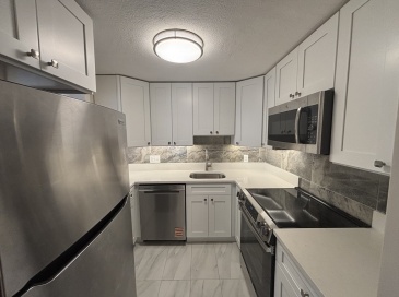 17 Cass, Boston, Massachusetts, 2 Bedrooms Bedrooms, 4 Rooms Rooms,1 BathroomBathrooms,Residential,For Sale,Cass,73473367