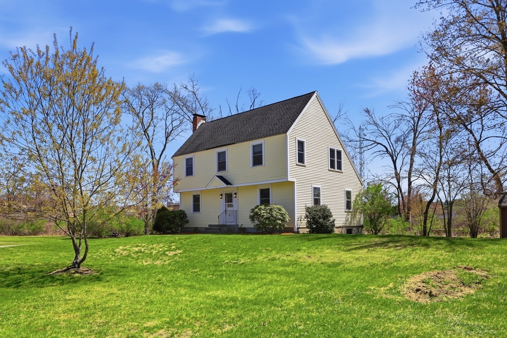 504 Great Rd, Littleton, Massachusetts, 3 Bedrooms Bedrooms, 6 Rooms Rooms,1.5 BathroomsBathrooms,Residential,For Sale,Great Rd,73510145