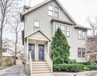 62 Granville Rd, Cambridge, Massachusetts, 2 Bedrooms Bedrooms, 6 Rooms Rooms,1 BathroomBathrooms,Residential Lease,For Rent,Granville Rd,73510063