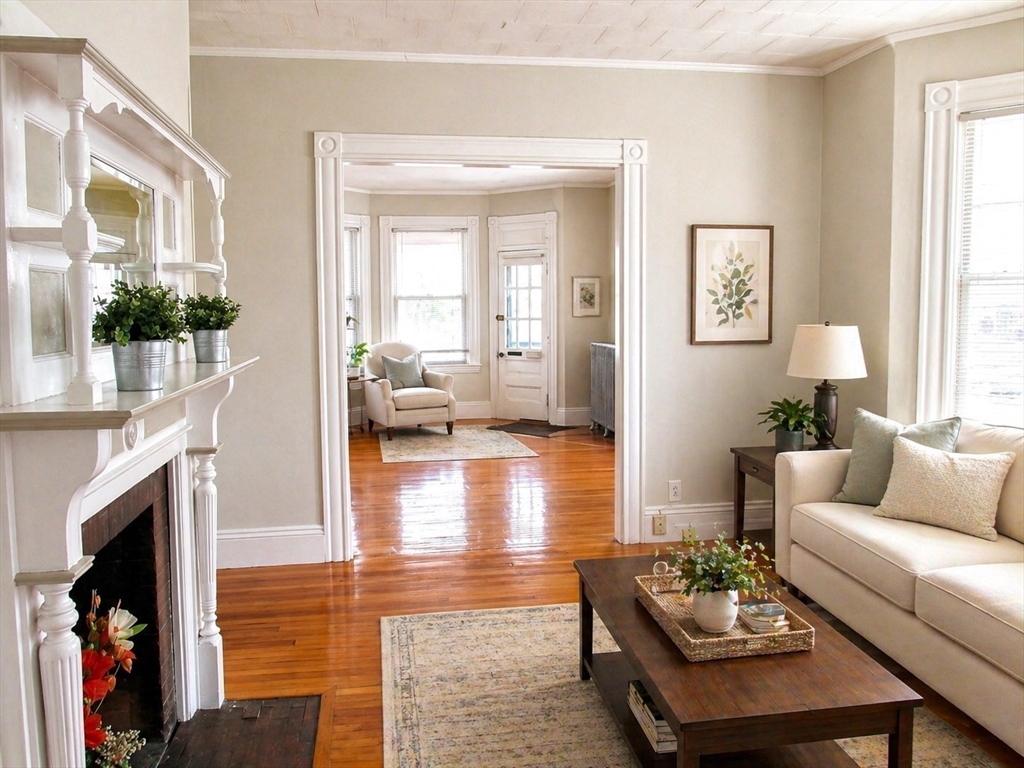 5 Abbott, Wellesley, Massachusetts, 1 Bedroom Bedrooms, 3 Rooms Rooms,1 BathroomBathrooms,Residential Lease,For Rent,Abbott,73510082