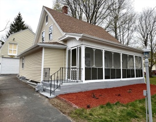 56 N.Broadway, Haverhill, Massachusetts, 4 Bedrooms Bedrooms, 7 Rooms Rooms,2 BathroomsBathrooms,Residential,For Sale,N.Broadway,73510162