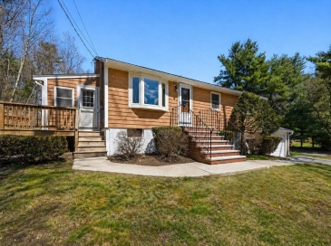 83 Thurlow St, Georgetown, Massachusetts, 3 Bedrooms Bedrooms, 5 Rooms Rooms,2 BathroomsBathrooms,Residential,For Sale,Thurlow St,73510368 83 Thurlow St, Georgetown, Massachusetts, 3 Bedrooms Bedrooms, 5 Rooms Rooms,2 BathroomsBathrooms,Residential,For Sale,Thurlow St,73510368