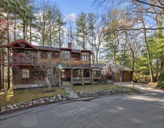 30 Volunteer Way, Lexington, Massachusetts, 4 Bedrooms Bedrooms, 9 Rooms Rooms,4.5 BathroomsBathrooms,Residential,For Sale,Volunteer Way,73510386