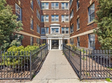 68 Linden St, Everett, Massachusetts, 2 Bedrooms Bedrooms, 4 Rooms Rooms,1 BathroomBathrooms,Residential,For Sale,Linden St,73510401 68 Linden St, Everett, Massachusetts, 2 Bedrooms Bedrooms, 4 Rooms Rooms,1 BathroomBathrooms,Residential,For Sale,Linden St,73510401