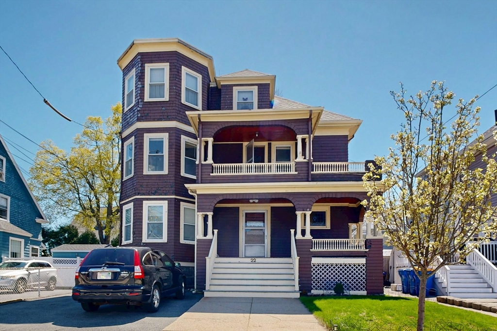 22 Adams St, Winthrop, Massachusetts, 7 Bedrooms Bedrooms, 18 Rooms Rooms,3 BathroomsBathrooms,Residential Income,For Sale,Adams St,73510154