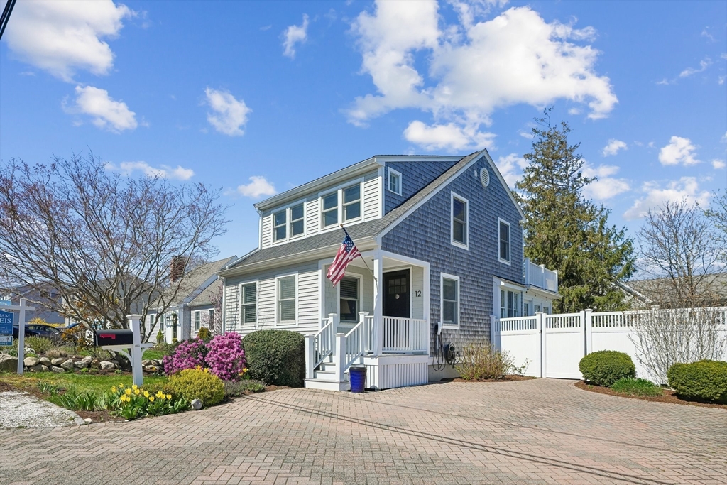 12 Hawley Rd, Scituate, Massachusetts, 3 Bedrooms Bedrooms, 6 Rooms Rooms,1.5 BathroomsBathrooms,Residential,For Sale,Hawley Rd,73510167