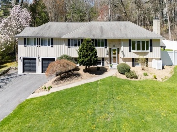16 Cayuga Rd, Tewksbury, Massachusetts, 4 Bedrooms Bedrooms, 14 Rooms Rooms,3 BathroomsBathrooms,Residential,For Sale,Cayuga Rd,73510201 16 Cayuga Rd, Tewksbury, Massachusetts, 4 Bedrooms Bedrooms, 14 Rooms Rooms,3 BathroomsBathrooms,Residential,For Sale,Cayuga Rd,73510201