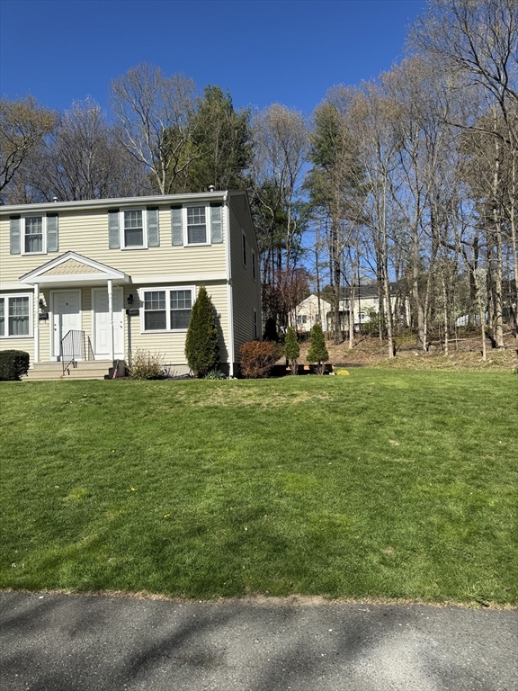 209 South Street, Plainville, Massachusetts, 2 Bedrooms Bedrooms, 5 Rooms Rooms,1.5 BathroomsBathrooms,Residential Lease,For Rent,South Street,73510230