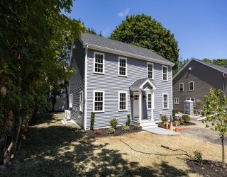 122 Canal Street, Blackstone, Massachusetts, 4 Bedrooms Bedrooms, 8 Rooms Rooms,2 BathroomsBathrooms,Residential,For Sale,Canal Street,73510118