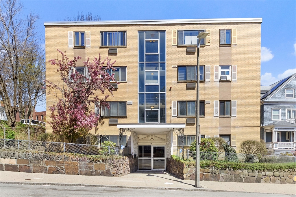 46 Adams St, Boston, Massachusetts, 1 Bedroom Bedrooms, 3 Rooms Rooms,1 BathroomBathrooms,Residential,For Sale,Adams St,73510213