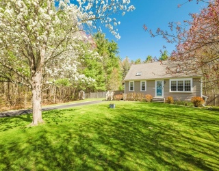 145 Shag Bark Rd, Taunton, Massachusetts, 3 Bedrooms Bedrooms, 5 Rooms Rooms,1.5 BathroomsBathrooms,Residential,For Sale,Shag Bark Rd,73510317