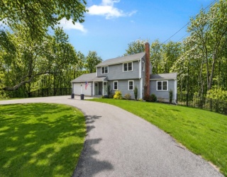 184 Booth Hill Rd, Scituate, Massachusetts, 3 Bedrooms Bedrooms, 7 Rooms Rooms,2 BathroomsBathrooms,Residential,For Sale,Booth Hill Rd,73510350