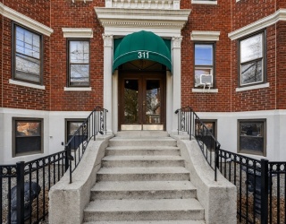 311 Allston St, Boston, Massachusetts, 2 Bedrooms Bedrooms, 4 Rooms Rooms,1 BathroomBathrooms,Residential,For Sale,Allston St,73510180