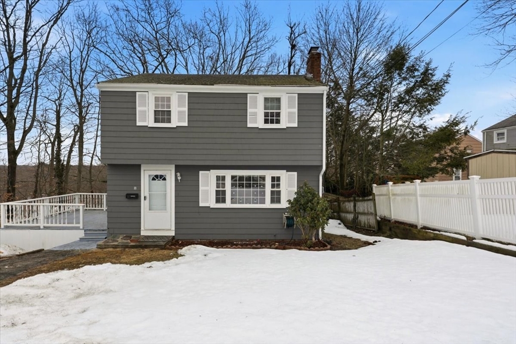 1 Beechmont Ter, Boston, Massachusetts, 3 Bedrooms Bedrooms, 6 Rooms Rooms,2.5 BathroomsBathrooms,Residential,For Sale,Beechmont Ter,73481218