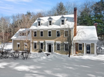 126 Georgetown Rd, West Newbury, Massachusetts, 4 Bedrooms Bedrooms, 8 Rooms Rooms,3 BathroomsBathrooms,Residential,For Sale,Georgetown Rd,73473861 126 Georgetown Rd, West Newbury, Massachusetts, 4 Bedrooms Bedrooms, 8 Rooms Rooms,3 BathroomsBathrooms,Residential,For Sale,Georgetown Rd,73473861
