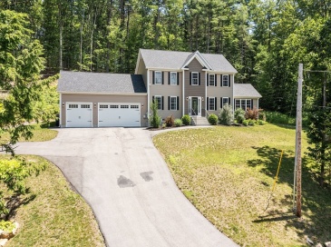 100 Platts Rd, Ashburnham, Massachusetts, 4 Bedrooms Bedrooms, 8 Rooms Rooms,2.5 BathroomsBathrooms,Residential,For Sale,Platts Rd,73486977