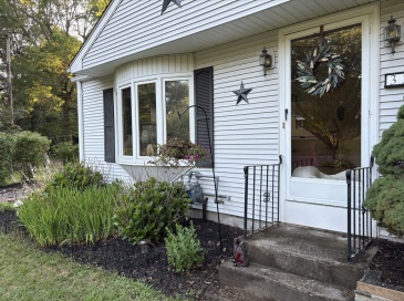 322 Holcomb Rd, Springfield, Massachusetts, 2 Bedrooms Bedrooms, 6 Rooms Rooms,1 BathroomBathrooms,Residential,For Sale,Holcomb Rd,73489921 322 Holcomb Rd, Springfield, Massachusetts, 2 Bedrooms Bedrooms, 6 Rooms Rooms,1 BathroomBathrooms,Residential,For Sale,Holcomb Rd,73489921