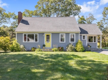 15 Geraldine Rd, Barnstable, Massachusetts, 3 Bedrooms Bedrooms, 7 Rooms Rooms,2 BathroomsBathrooms,Residential,For Sale,Geraldine Rd,73446082
