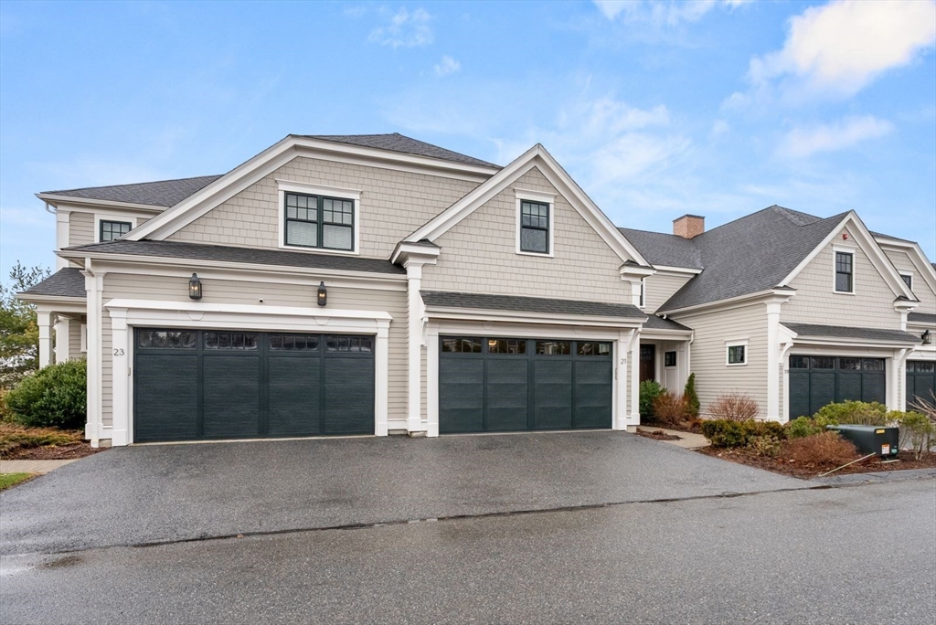 21 Lillian Way, Wayland, Massachusetts, 2 Bedrooms Bedrooms, 7 Rooms Rooms,3.5 BathroomsBathrooms,Residential,For Sale,Lillian Way,73491495