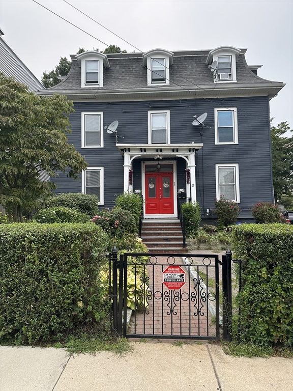 78 Dix, Boston, Massachusetts, 2 Bedrooms Bedrooms, 4 Rooms Rooms,1 BathroomBathrooms,Residential Lease,For Rent,Dix,73470674