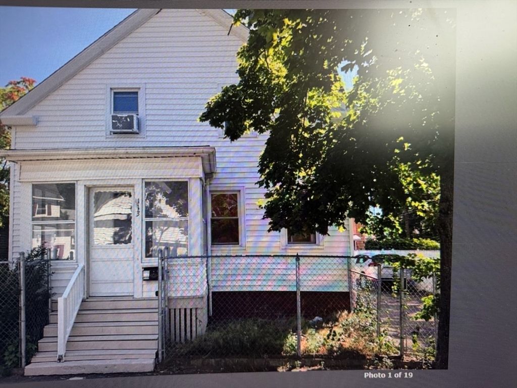 113 Grove, Lynn, Massachusetts, 3 Bedrooms Bedrooms, 6 Rooms Rooms,1 BathroomBathrooms,Residential Lease,For Rent,Grove,73463513