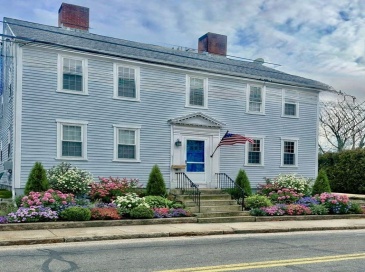 198 Main St, Fairhaven, Massachusetts, 1 Bedroom Bedrooms, 4 Rooms Rooms,5.5 BathroomsBathrooms,Residential Lease,For Rent,Main St,73480875 198 Main St, Fairhaven, Massachusetts, 1 Bedroom Bedrooms, 4 Rooms Rooms,5.5 BathroomsBathrooms,Residential Lease,For Rent,Main St,73480875