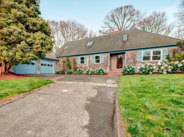 16 Meltiah Rd, Falmouth, Massachusetts, 5 Bedrooms Bedrooms, 8 Rooms Rooms,3.5 BathroomsBathrooms,Residential,For Sale,Meltiah Rd,73477663 16 Meltiah Rd, Falmouth, Massachusetts, 5 Bedrooms Bedrooms, 8 Rooms Rooms,3.5 BathroomsBathrooms,Residential,For Sale,Meltiah Rd,73477663
