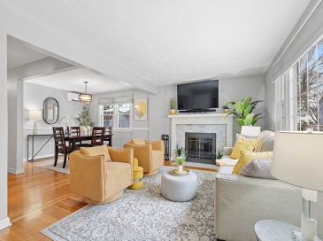 199 Everett St, Arlington, Massachusetts, 2 Bedrooms Bedrooms, 5 Rooms Rooms,1 BathroomBathrooms,Residential,For Sale,Everett St,73478379 199 Everett St, Arlington, Massachusetts, 2 Bedrooms Bedrooms, 5 Rooms Rooms,1 BathroomBathrooms,Residential,For Sale,Everett St,73478379