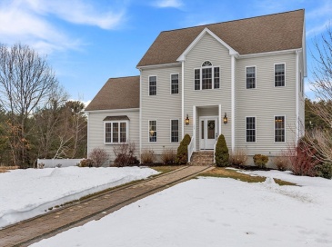 103 Prairie St, Northbridge, Massachusetts, 4 Bedrooms Bedrooms, 12 Rooms Rooms,3.5 BathroomsBathrooms,Residential,For Sale,Prairie St,73484449