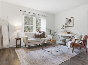 425 Main St, Hudson, Massachusetts, 2 Bedrooms Bedrooms, 5 Rooms Rooms,2 BathroomsBathrooms,Residential,For Sale,Main St,73501879 425 Main St, Hudson, Massachusetts, 2 Bedrooms Bedrooms, 5 Rooms Rooms,2 BathroomsBathrooms,Residential,For Sale,Main St,73501879