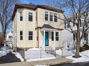 39 Marston Street, Medford, Massachusetts, 3 Bedrooms Bedrooms, 6 Rooms Rooms,1 BathroomBathrooms,Residential,For Sale,Marston Street,73488302 39 Marston Street, Medford, Massachusetts, 3 Bedrooms Bedrooms, 6 Rooms Rooms,1 BathroomBathrooms,Residential,For Sale,Marston Street,73488302