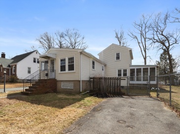 26 Eugenia St, Randolph, Massachusetts, 2 Bedrooms Bedrooms, 5 Rooms Rooms,2 BathroomsBathrooms,Residential,For Sale,Eugenia St,73492299 26 Eugenia St, Randolph, Massachusetts, 2 Bedrooms Bedrooms, 5 Rooms Rooms,2 BathroomsBathrooms,Residential,For Sale,Eugenia St,73492299