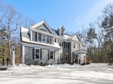 17 Boyden Rd, Medfield, Massachusetts, 5 Bedrooms Bedrooms, 13 Rooms Rooms,4 BathroomsBathrooms,Residential,For Sale,Boyden Rd,73480260