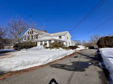 178 Lincoln St, Stoughton, Massachusetts, 2 Bedrooms Bedrooms, 6 Rooms Rooms,2 BathroomsBathrooms,Residential,For Sale,Lincoln St,73482692