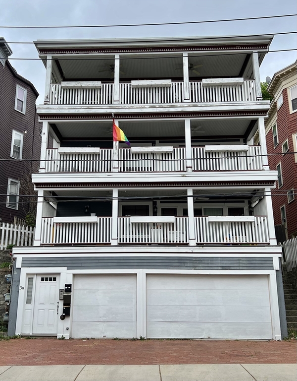 39 Juliette St, Boston, Massachusetts, 3 Bedrooms Bedrooms, 5 Rooms Rooms,3 BathroomsBathrooms,Residential,For Sale,Juliette St,73477835