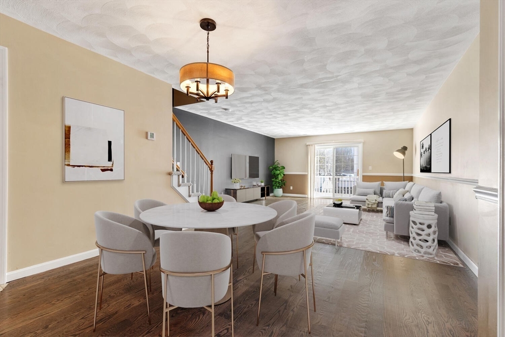 18 Dale Street, Andover, Massachusetts, 2 Bedrooms Bedrooms, 5 Rooms Rooms,1.5 BathroomsBathrooms,Residential,For Sale,Dale Street,73510543