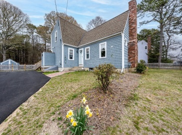 14 Daisy Ln, Yarmouth, Massachusetts, 3 Bedrooms Bedrooms, 5 Rooms Rooms,1.5 BathroomsBathrooms,Residential,For Sale,Daisy Ln,73510628 14 Daisy Ln, Yarmouth, Massachusetts, 3 Bedrooms Bedrooms, 5 Rooms Rooms,1.5 BathroomsBathrooms,Residential,For Sale,Daisy Ln,73510628
