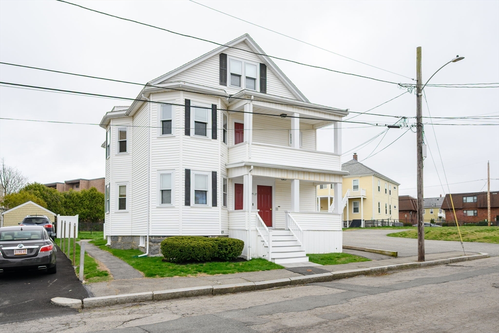 15-17 Grafton St, Quincy, Massachusetts, 6 Bedrooms Bedrooms, 14 Rooms Rooms,4 BathroomsBathrooms,Residential Income,For Sale,Grafton St,73510640