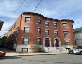 48 Endicott Street, Salem, Massachusetts, 2 Bedrooms Bedrooms, 5 Rooms Rooms,1 BathroomBathrooms,Residential Lease,For Rent,Endicott Street,73510656