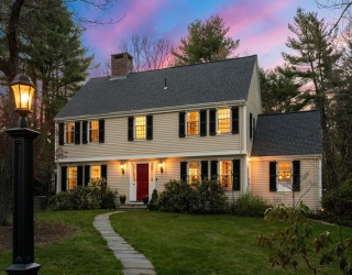 23 Stony Brook Rd, Weston, Massachusetts, 4 Bedrooms Bedrooms, 15 Rooms Rooms,2.5 BathroomsBathrooms,Residential,For Sale,Stony Brook Rd,73510687