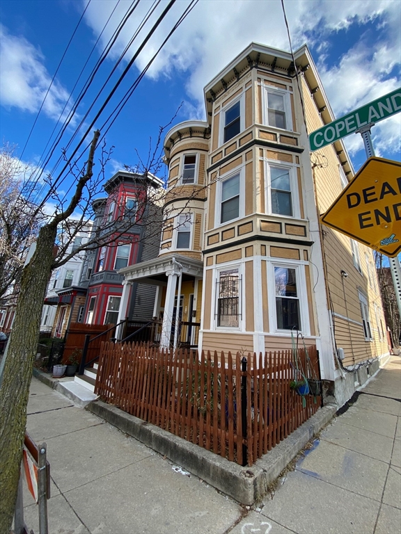 49 Copeland Street, Boston, Massachusetts, 3 Bedrooms Bedrooms, 5 Rooms Rooms,1 BathroomBathrooms,Residential Lease,For Rent,Copeland Street,73510694