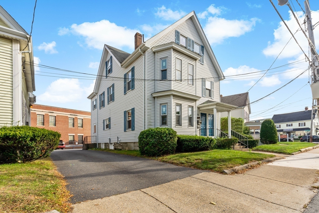 75 Washington, Taunton, Massachusetts, 2 Bedrooms Bedrooms, 4 Rooms Rooms,1 BathroomBathrooms,Residential Lease,For Rent,Washington,73510721