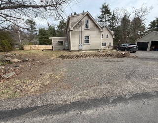 387 West Washington Street, Hanson, Massachusetts, 2 Bedrooms Bedrooms, 5 Rooms Rooms,1 BathroomBathrooms,Residential Lease,For Rent,West Washington Street,73494072